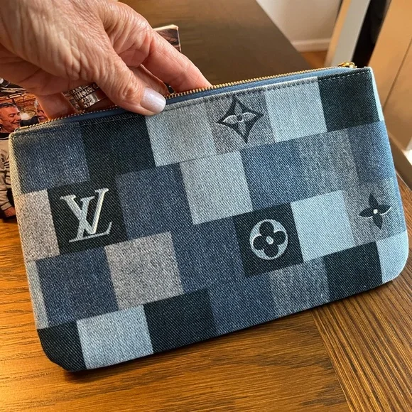 NWOT Louis Vuitton Limited Edition Demin Patchwork Neverfull MM Pouchette - Picture 3 of 10